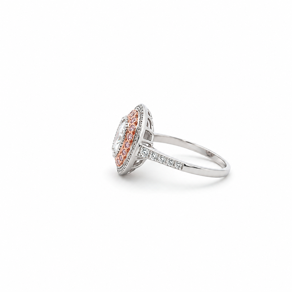 VINTAGE OVAL HALO RING WITH ZIRCONIA IN 925 STERLING SILVER