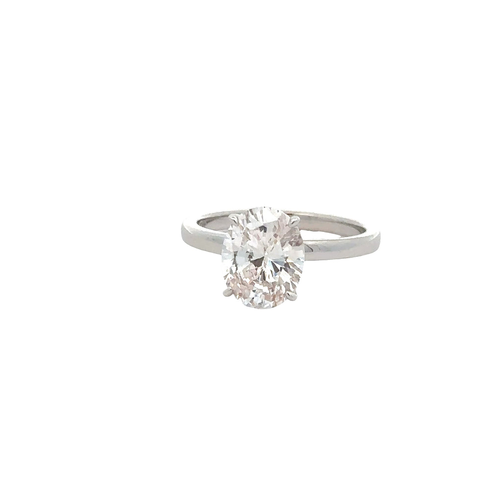 SILVER OVAL SOLITAIRE RING WITH ZIRCONIA
