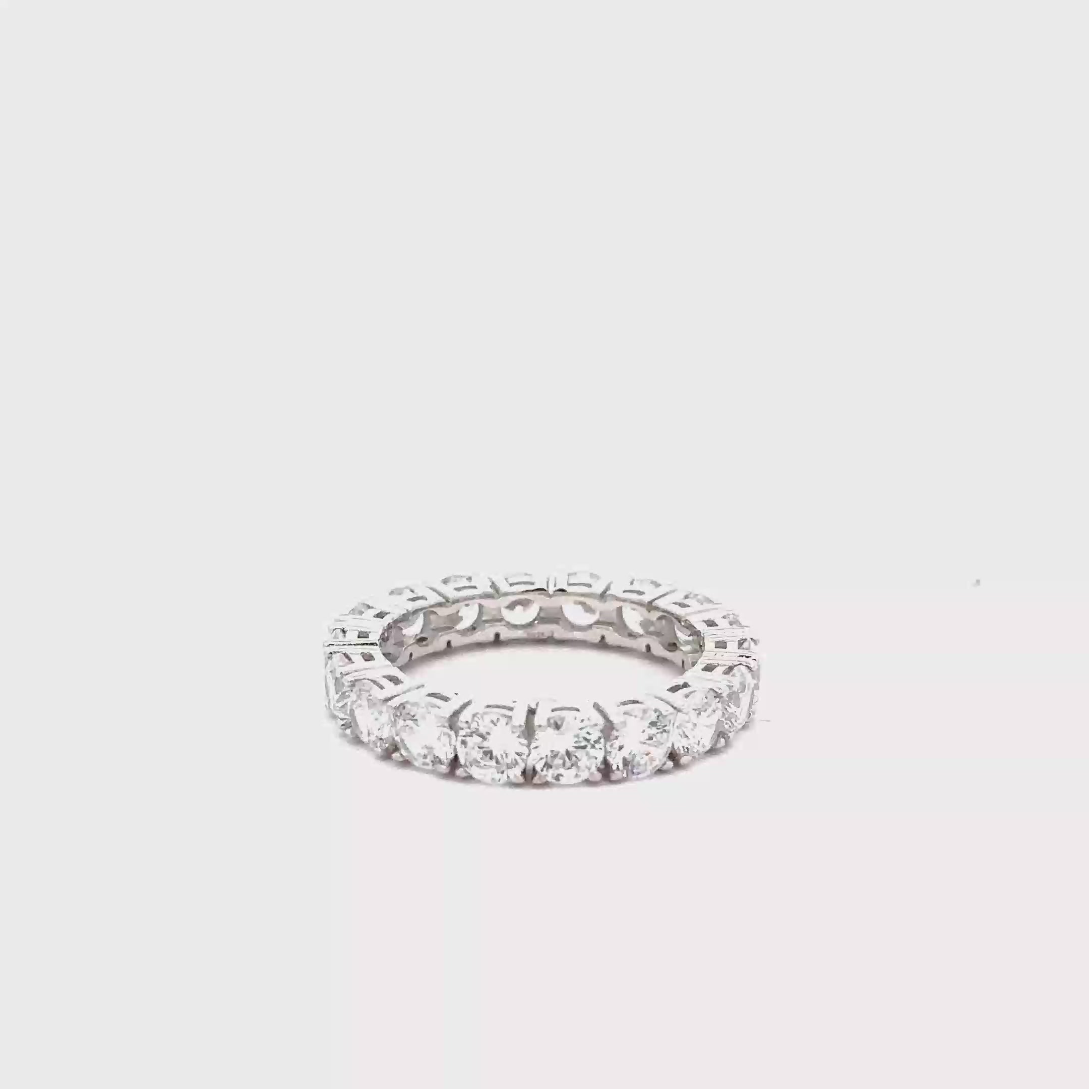 CLASSIC ETERNITY RING WITH ZIRCONIA IN 925 STERLING SILVER