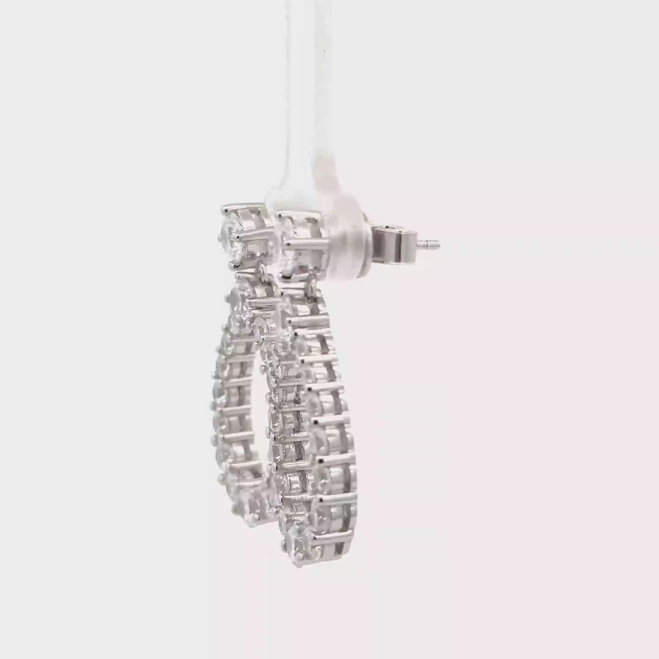 WHITE DROP EARRINGS 925